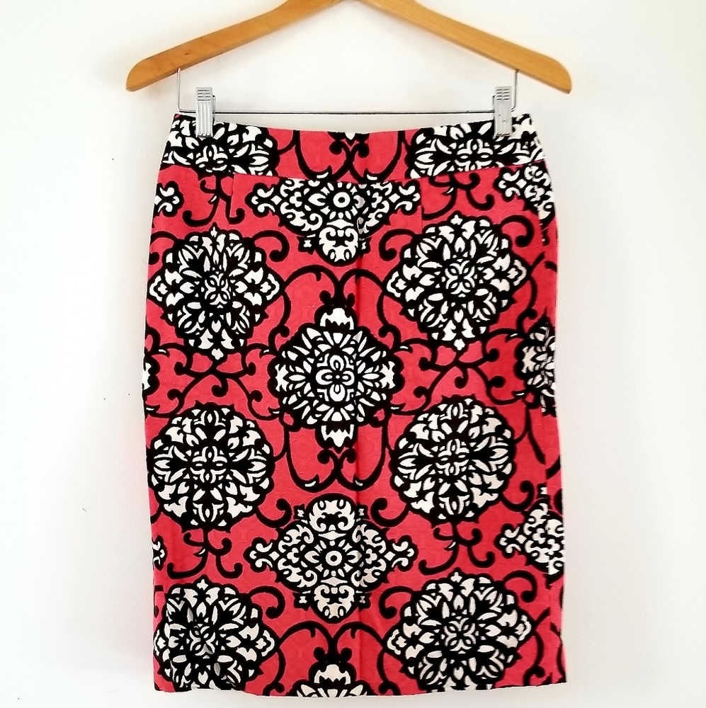 Harold's Salmon brown white pencil skirt